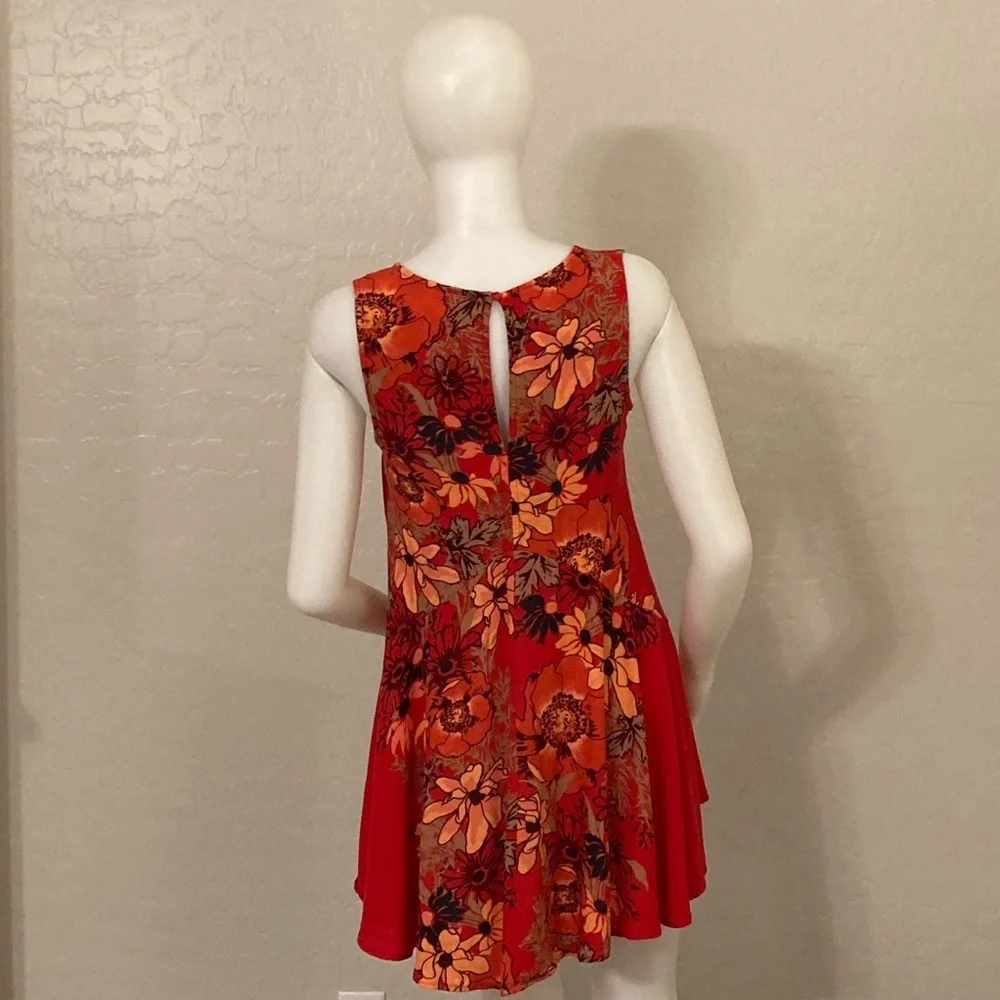 Free People Backyard Party Gauze Printed Tunic Red Floral Small